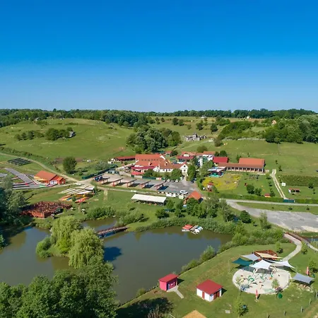 Z8 Premium Apartamento Kaposvár