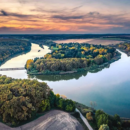 Z8 Premium Apartamento *