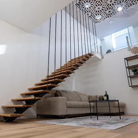 Z8 Premium Apartment