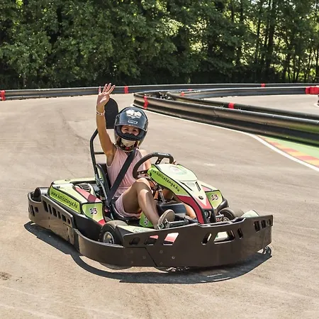 Z8 Premium * Kaposvár