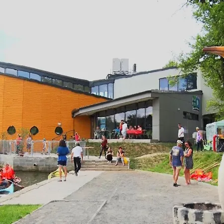 Z8 Premium Apartamento Kaposvár